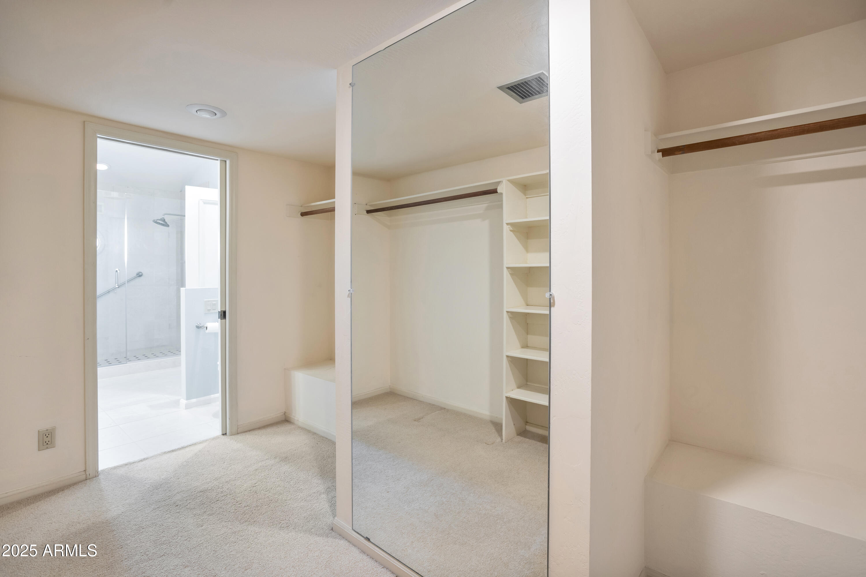 6701 North Scottsdale Road, Unit 23 Scottsdale, AZ 85250 - Photo 34 of 47 a view of an empty room