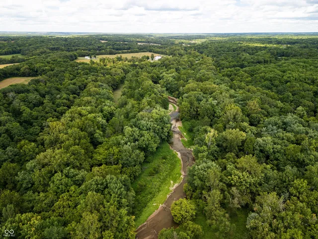 $250,000 | 2705 West State Road 234, Kingman, IN 47952