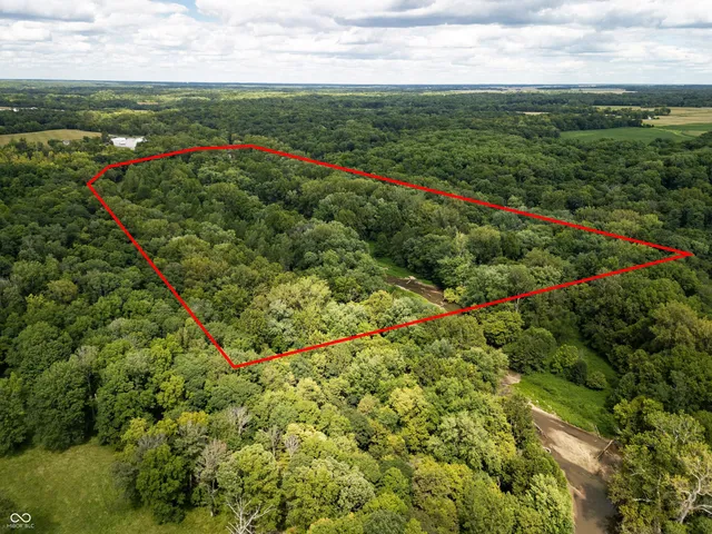 $250,000 | 2705 West State Road 234, Kingman, IN 47952