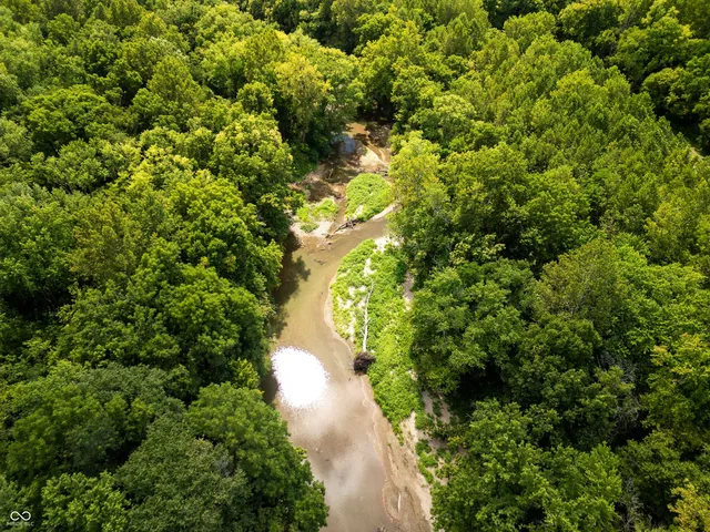 $250,000 | 2705 West State Road 234, Kingman, IN 47952