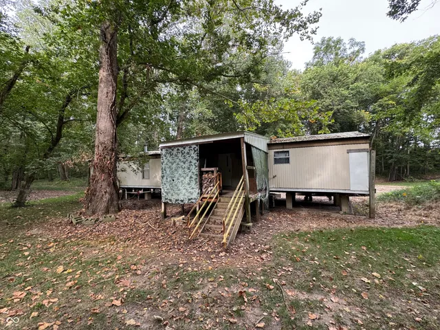 $250,000 | 2705 West State Road 234, Kingman, IN 47952