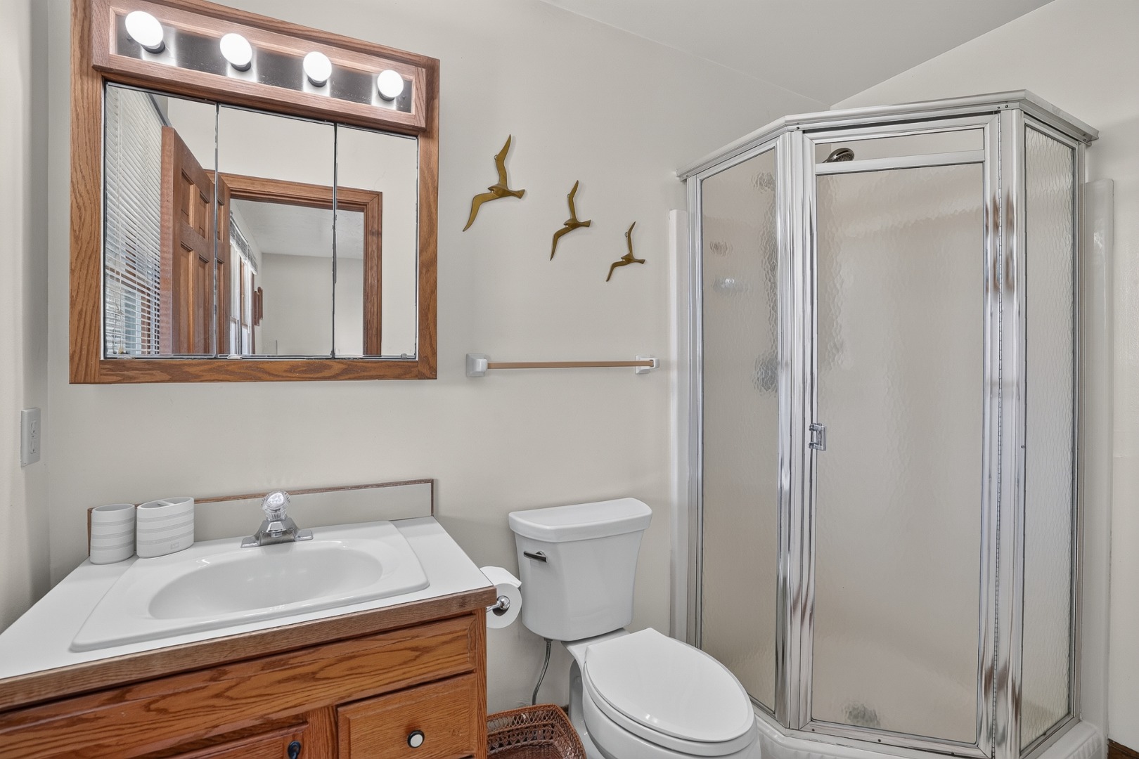12 Lobsterville Road Aquinnah, MA 02535 - Photo 24 of 28