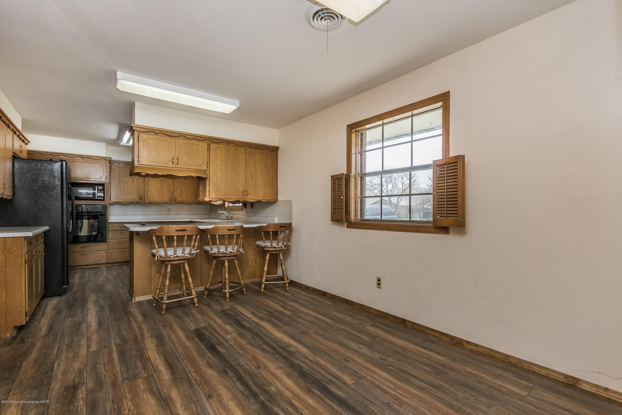 6212 Elmhurst Road Amarillo, TX 79106 - Photo 6 of 33 Dining Area_