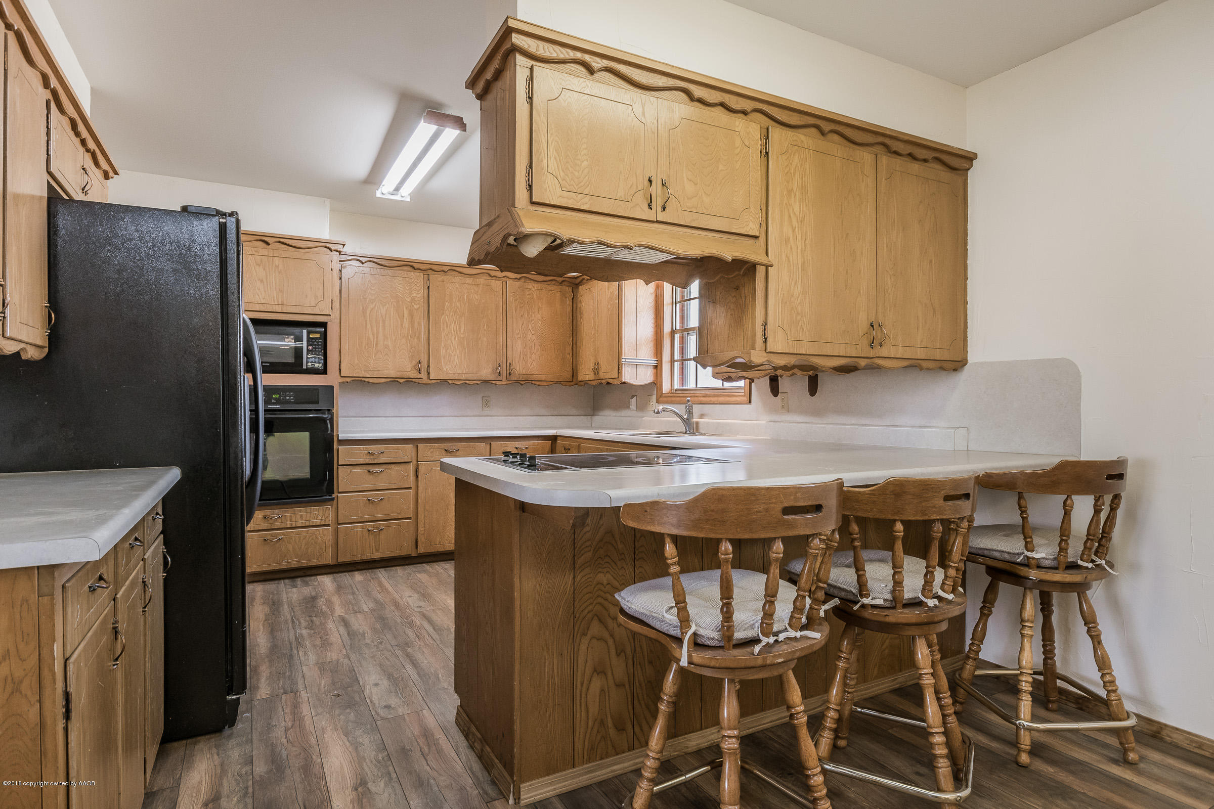 6212 Elmhurst Road Amarillo, TX 79106 - Photo 8 of 33 Kitchen_