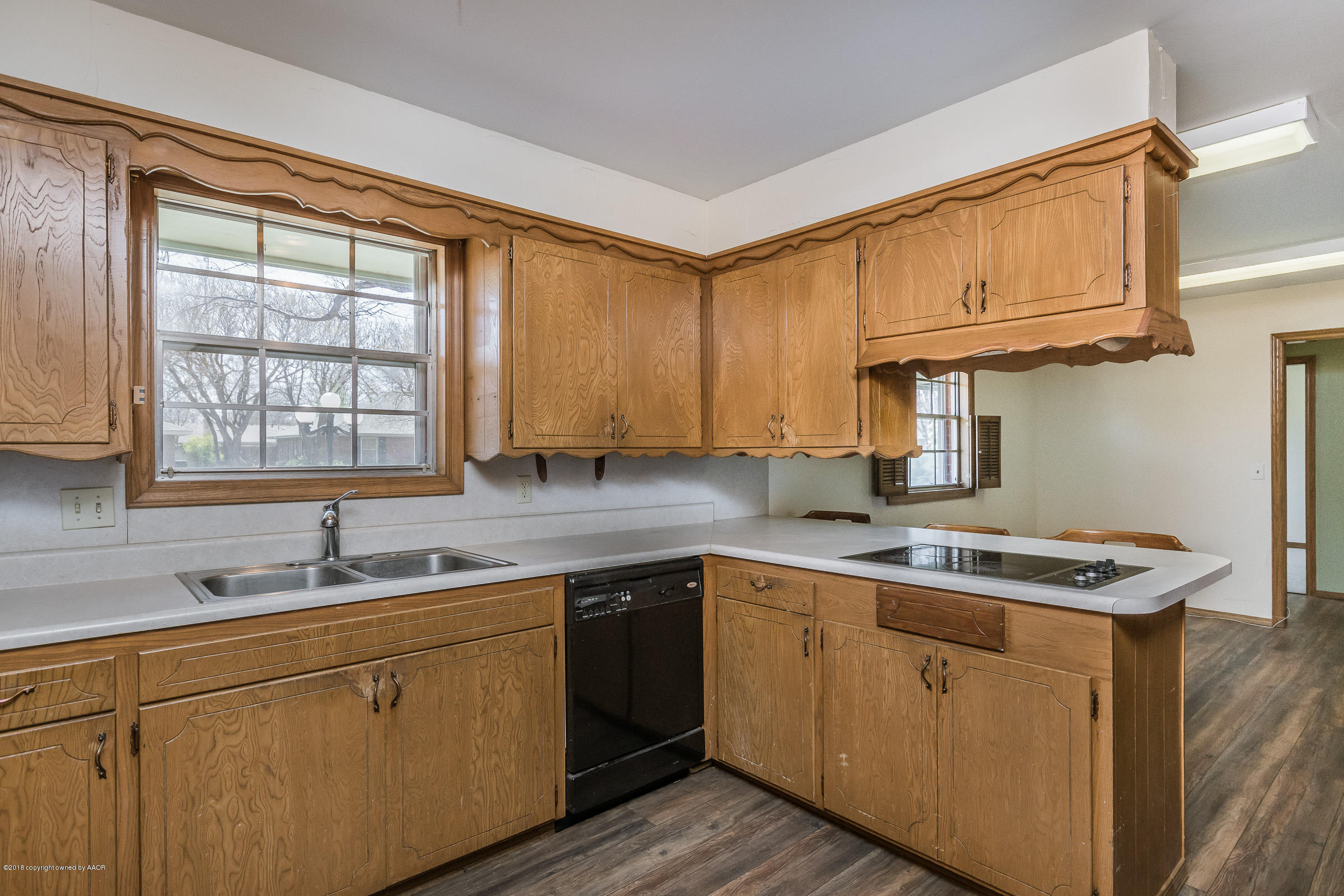6212 Elmhurst Road Amarillo, TX 79106 - Photo 10 of 33 Kitchen_-3