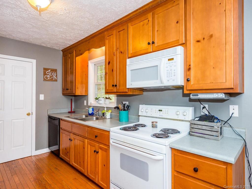 202 Morgan Cove Road Candler, NC 28715 - Photo 12 of 22 Gallery Image 12