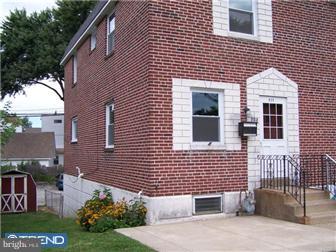925 Grant Road Folcroft, PA 19032 - Photo 2 of 12 Exterior Front