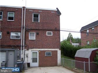925 Grant Road Folcroft, PA 19032 - Photo 3 of 12 Exterior Back