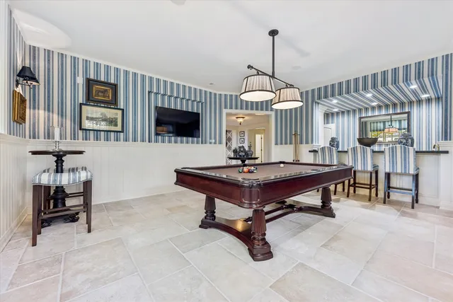 $4,950,000 | 2450 Persimmon Drive, St. Charles, IL 60174