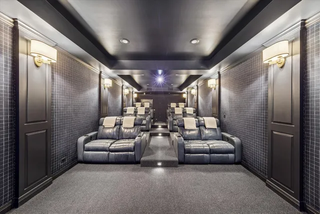 $4,950,000 | 2450 Persimmon Drive, St. Charles, IL 60174