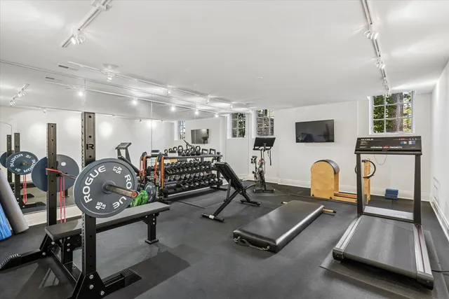 $4,950,000 | 2450 Persimmon Drive, St. Charles, IL 60174