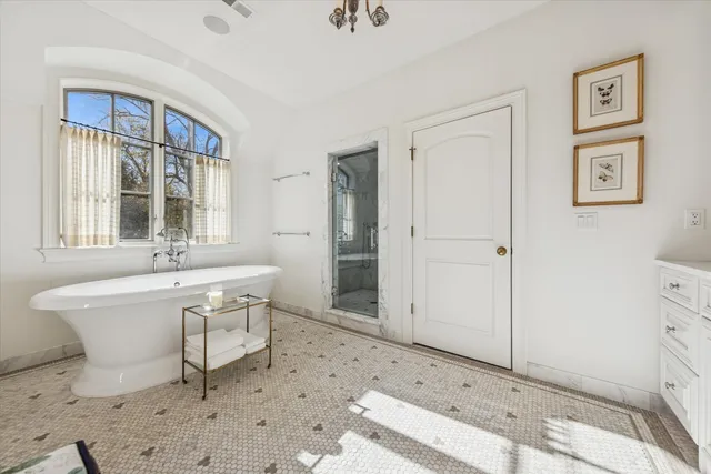 $4,950,000 | 2450 Persimmon Drive, St. Charles, IL 60174