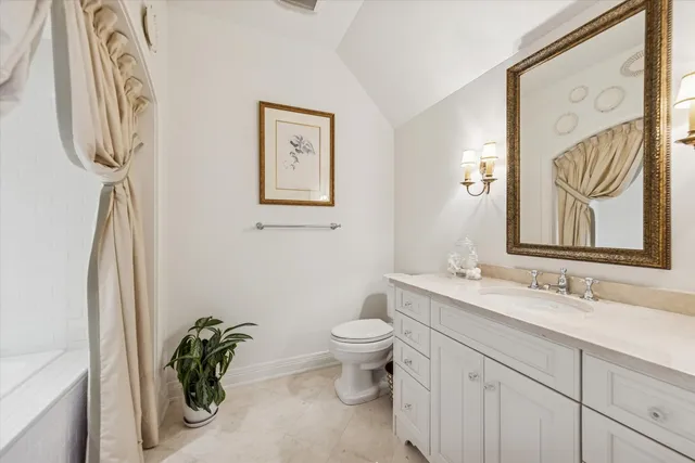 $4,950,000 | 2450 Persimmon Drive, St. Charles, IL 60174