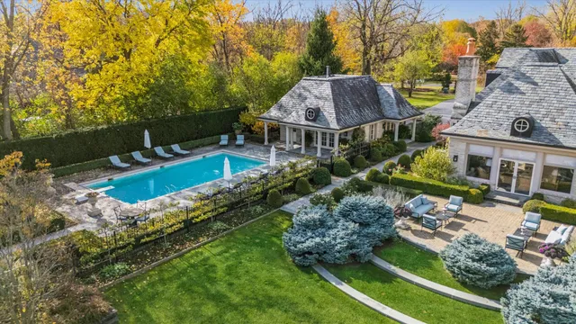 $4,950,000 | 2450 Persimmon Drive, St. Charles, IL 60174