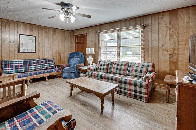 $399,900 | 4142 Sadie Road, Seagrove, NC 27341