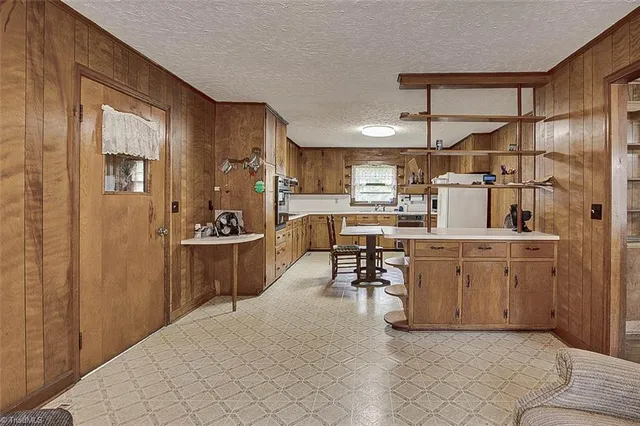 $399,900 | 4142 Sadie Road, Seagrove, NC 27341