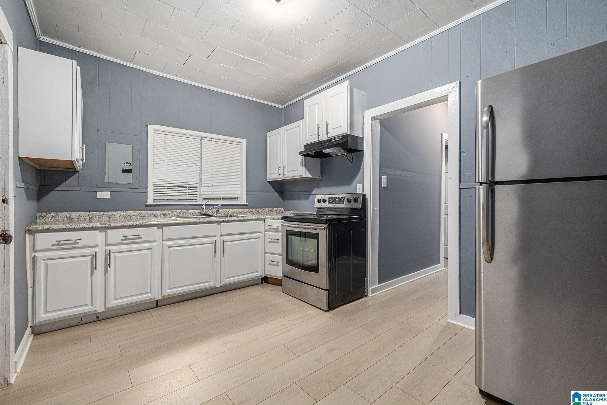5906 5th Street South Bessemer, AL 35020 - Photo 5 of 10