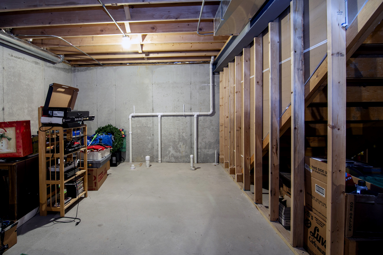 489 Cardinal Drive Manteno, IL 60950 - Photo 27 of 38 a view of storage and utility room