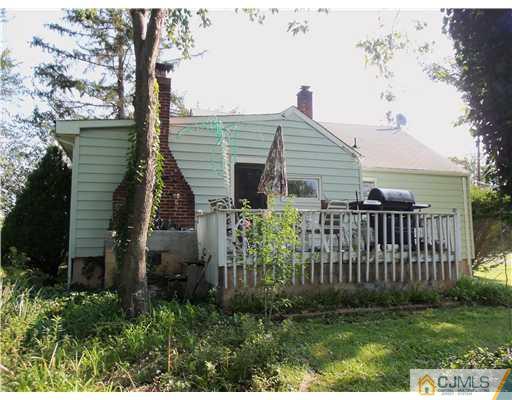 2 Farmhaven Avenue Edison, NJ 08820 - Photo 14 of 15 Gallery Image 14