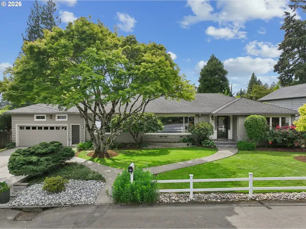 $935,000 | 3385 Southwest Vista Drive, Portland, OR 97225