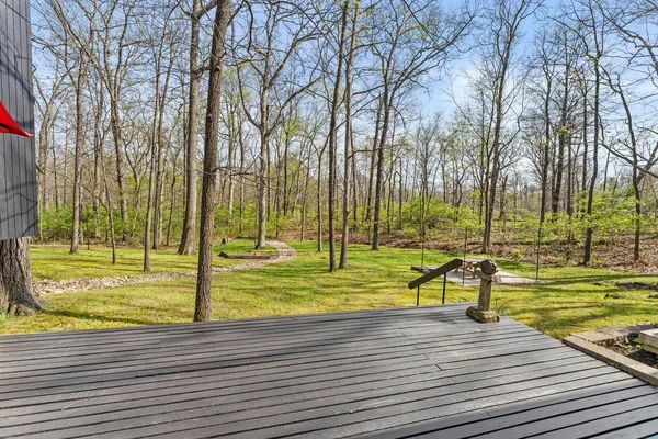 $350,000 | 23 Wildwood Drive, Mount Vernon, IL 62864