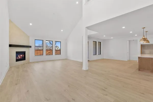 $699,990 | 2302 Sarah Drive, Rockwall, TX 75087