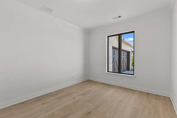 $699,990 | 2302 Sarah Drive, Rockwall, TX 75087