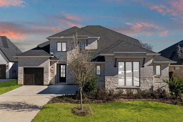 $699,990 | 2302 Sarah Drive, Rockwall, TX 75087