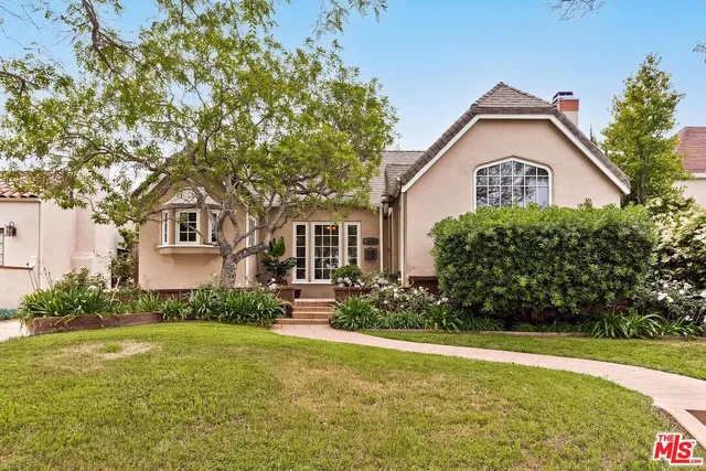 $2,195,000 | 829 South Mullen Avenue, Los Angeles, CA 90005