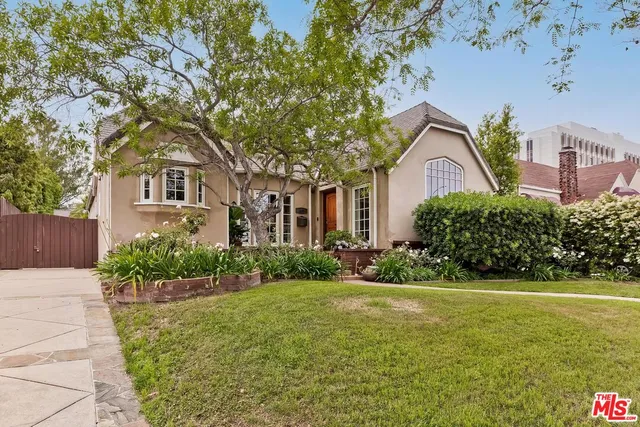 $2,195,000 | 829 South Mullen Avenue, Los Angeles, CA 90005