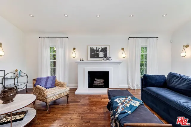 $2,195,000 | 829 South Mullen Avenue, Los Angeles, CA 90005