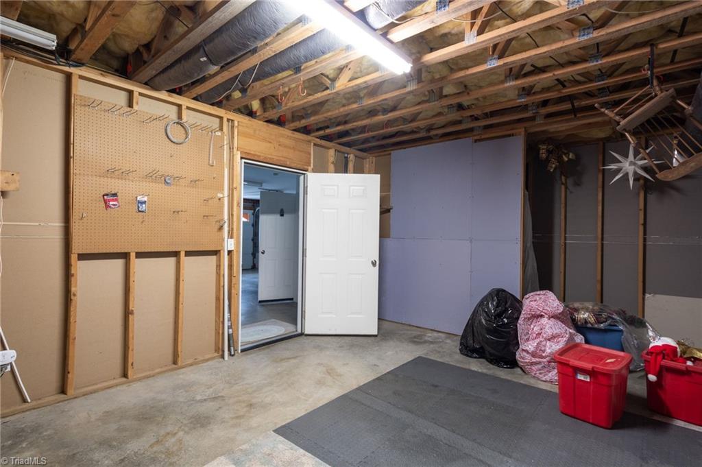 9151 Racine Road Pleasant Garden, NC 27313 - Photo 27 of 45 Gallery Image 27