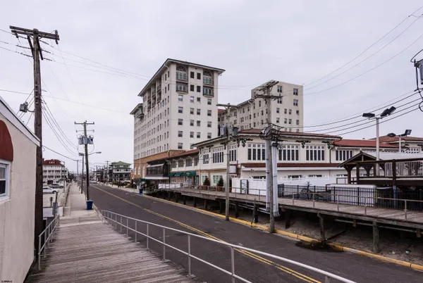 $319,900 | 719 East 11th Street, Unit 410, Ocean City, NJ 08226