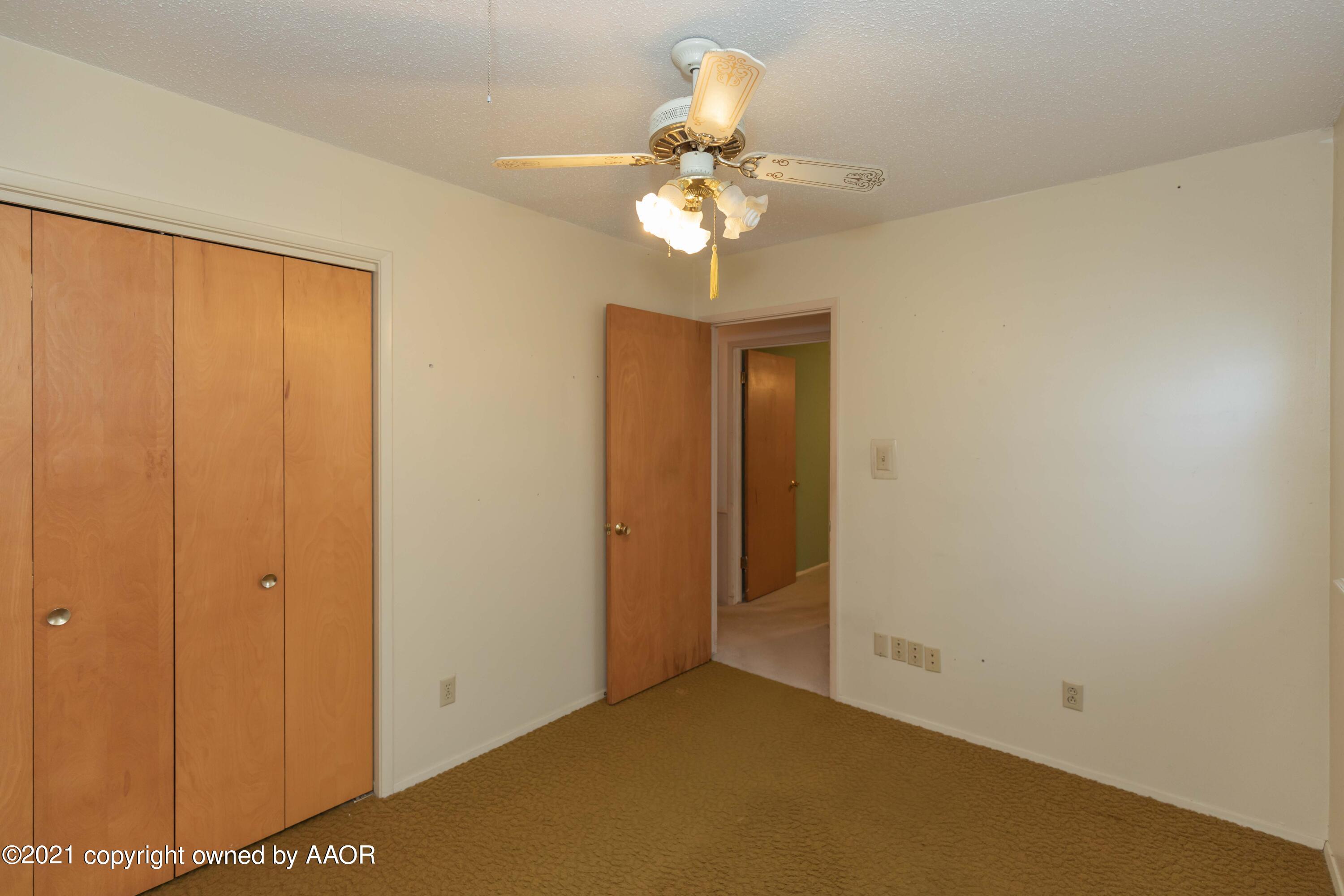 5103 Shield Drive Amarillo, TX 79110 - Photo 26 of 35 BEDROOM 2 VIEW 3