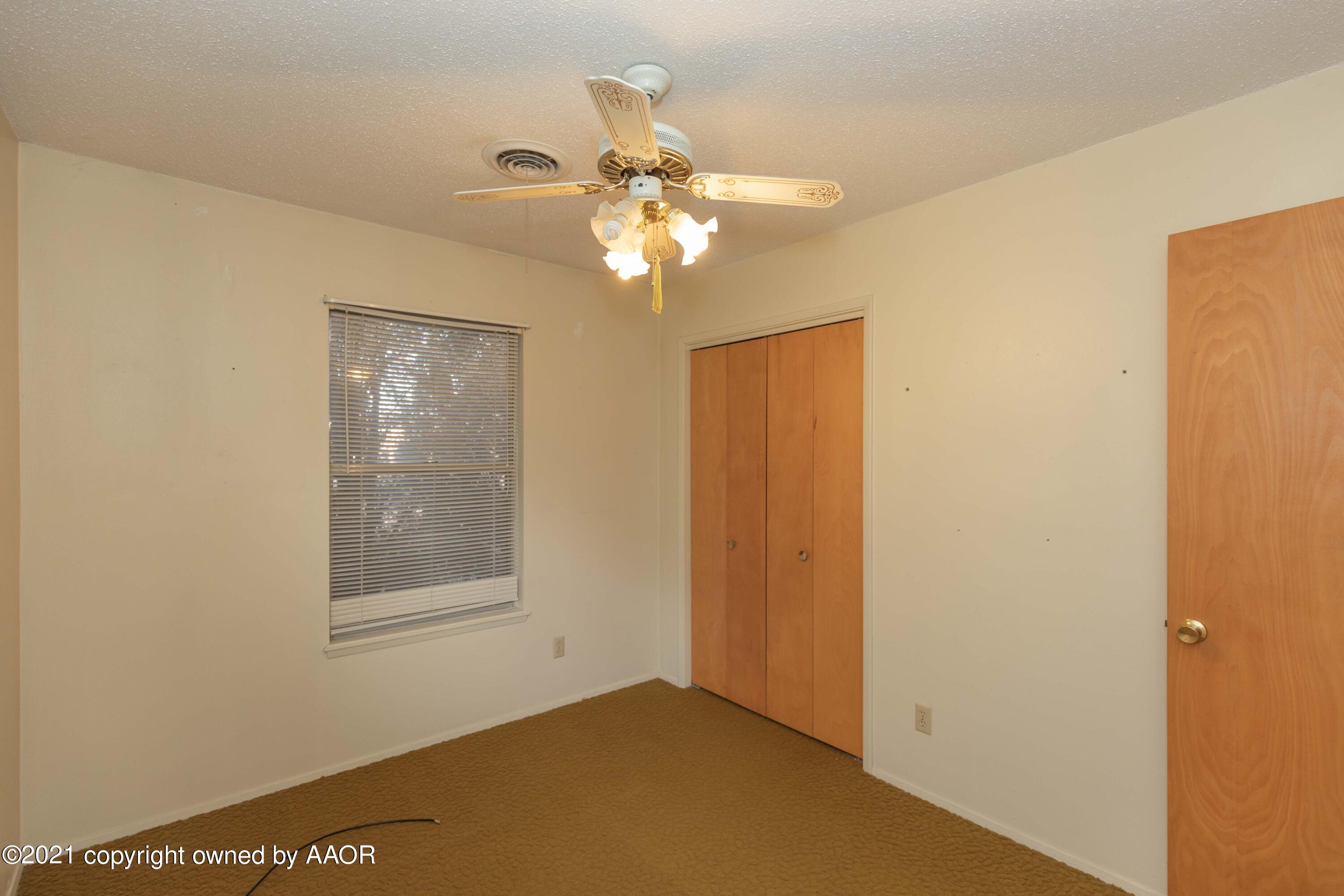 5103 Shield Drive Amarillo, TX 79110 - Photo 27 of 35 BEDROOM 2 VIEW 4