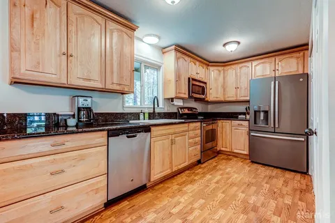 $790,000 | 1063 Onnontioga Street, South Lake Tahoe, CA 96150