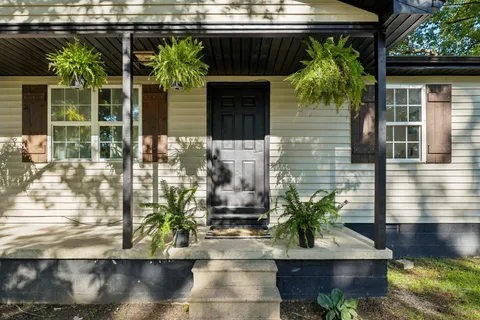$219,900 | Undisclosed Address, Lafayette, TN 37083