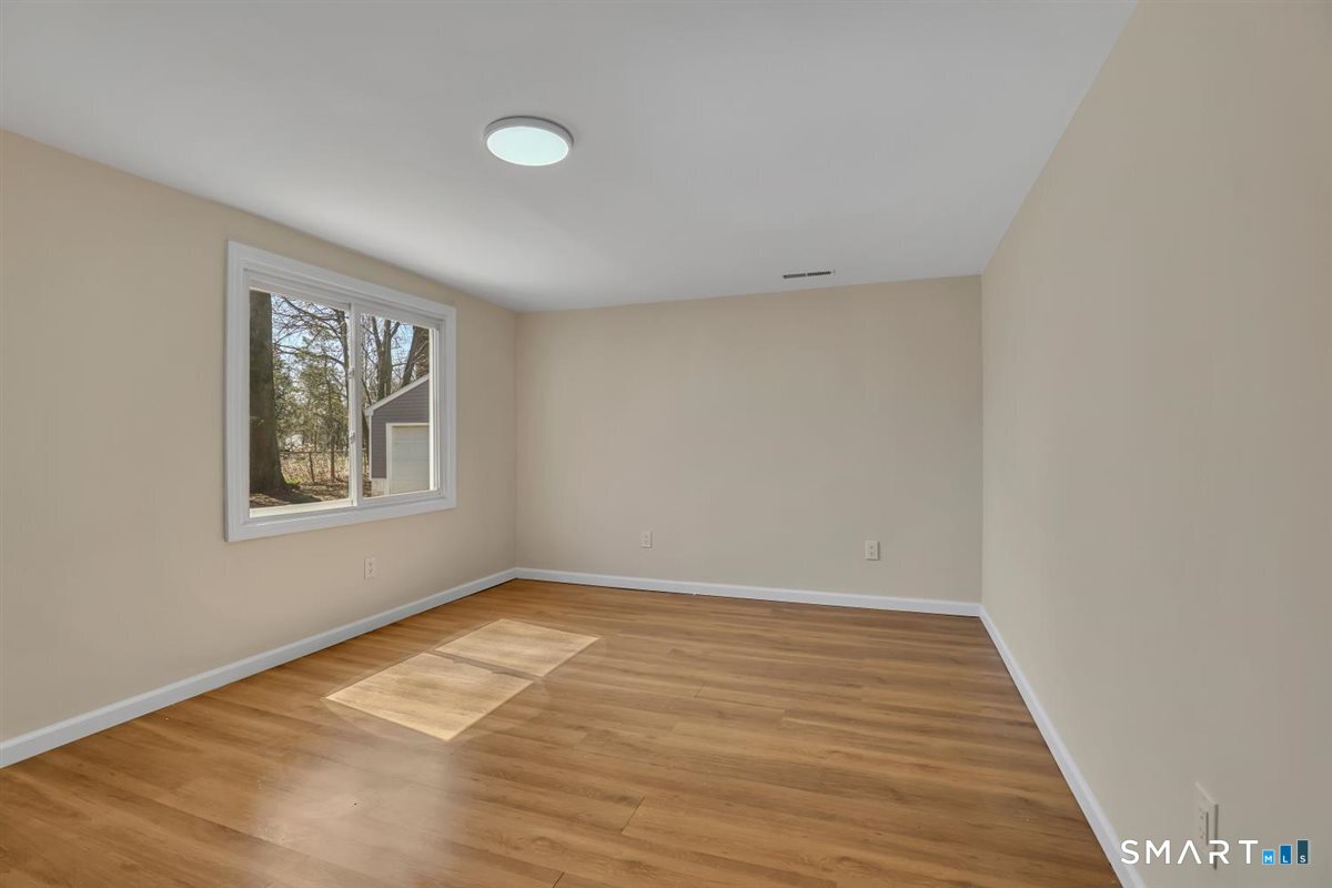 822 Slater Road New Britain, CT 06053 - Photo 20 of 33