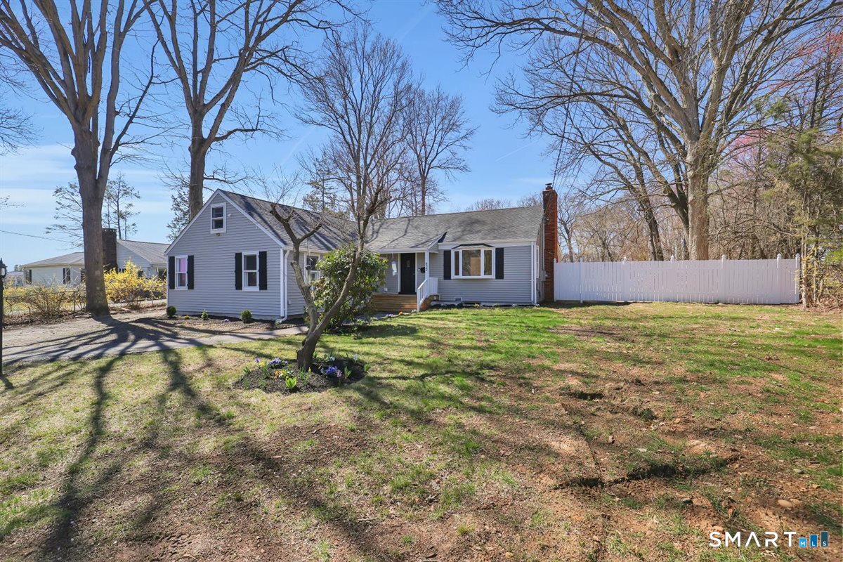 822 Slater Road New Britain, CT 06053 - Photo 3 of 33