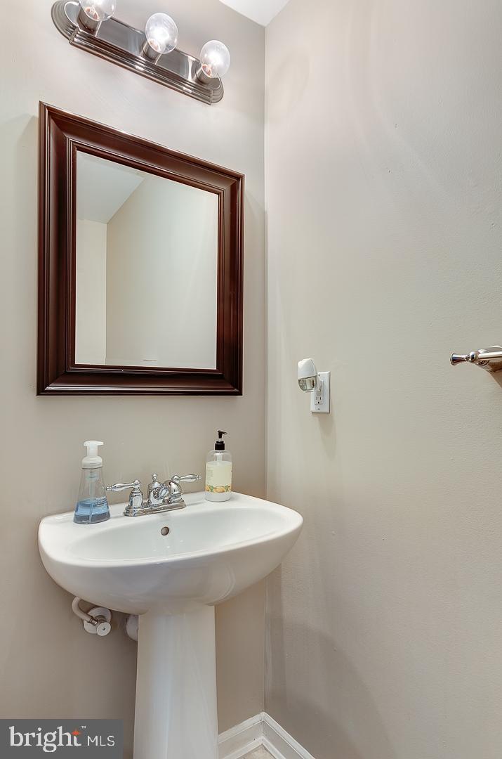 92 River Lane Riverside, NJ 08075 - Photo 11 of 24