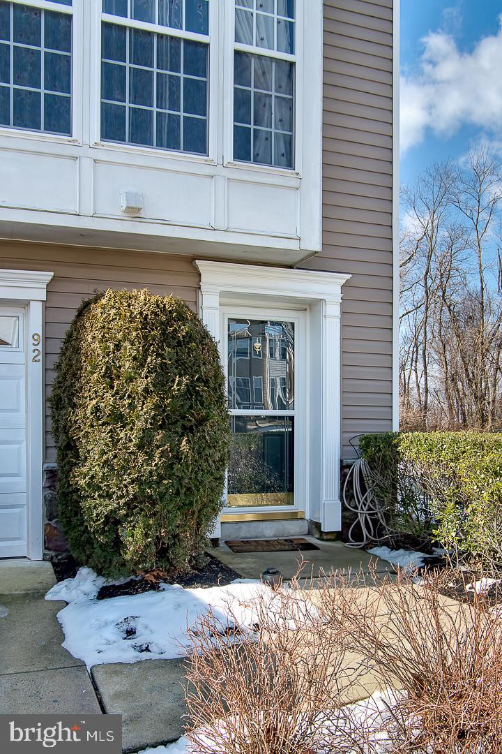 92 River Lane Riverside, NJ 08075 - Photo 3 of 24