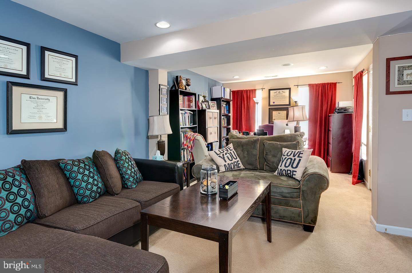 92 River Lane Riverside, NJ 08075 - Photo 8 of 24