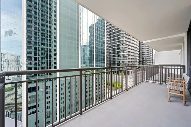 $757,000 | 999 Southwest 1st Avenue, Unit 1514, Miami, FL 33130