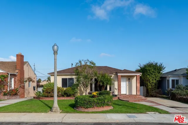 $1,785,000 | 8048 Stewart Avenue, Los Angeles, CA 90045