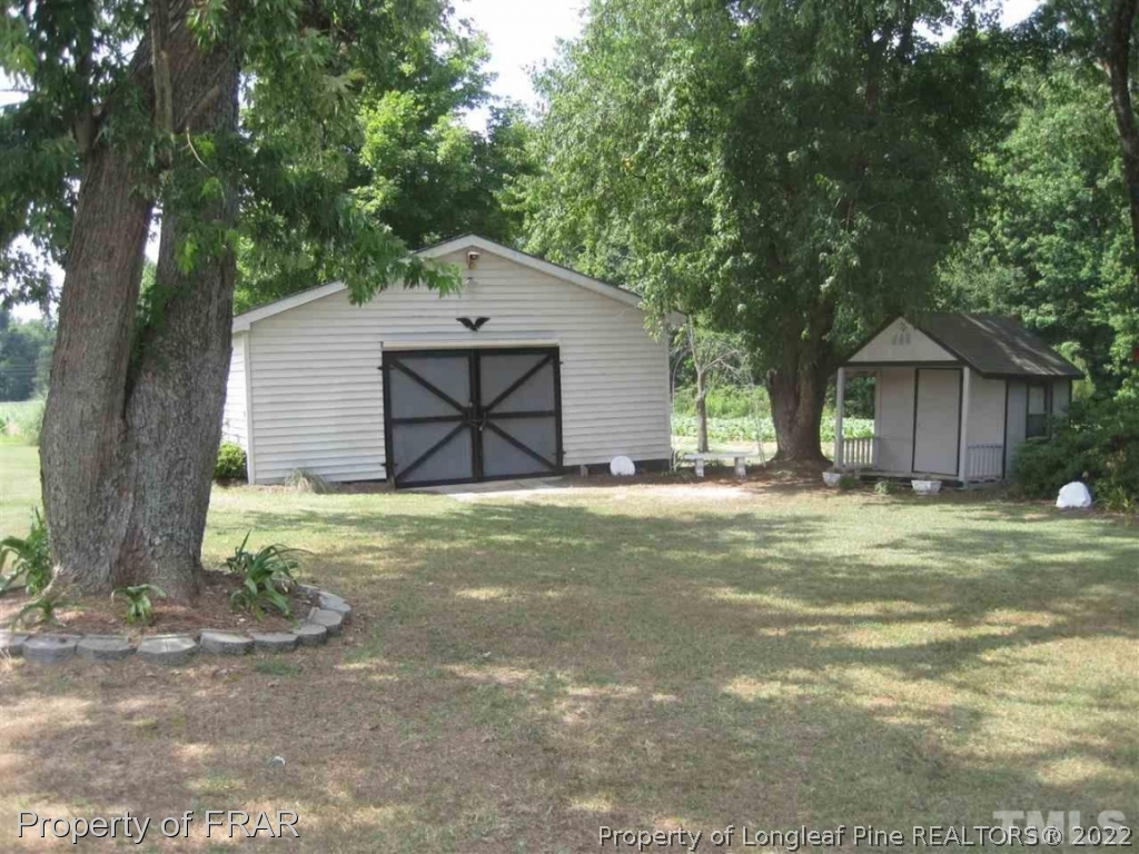 1125 Friendly Road Dunn, NC 28334 - Photo 13 of 22 Gallery Image 13