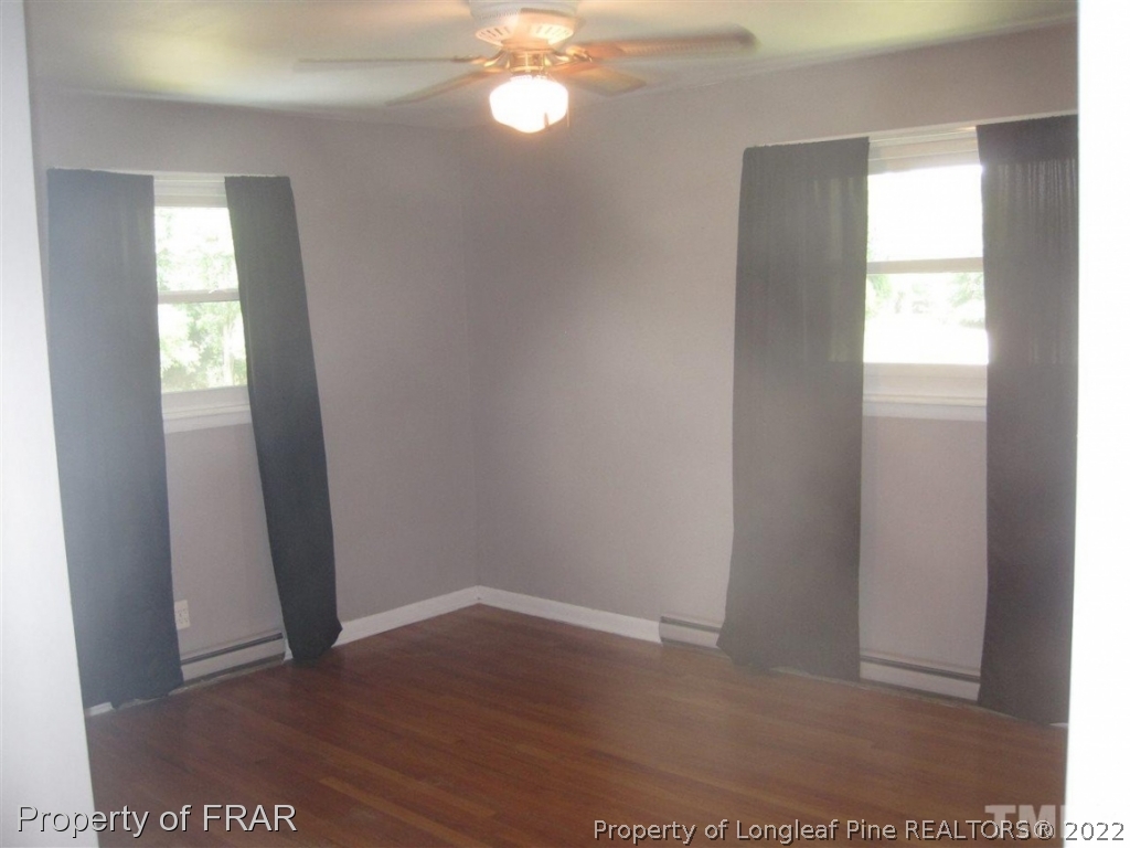 1125 Friendly Road Dunn, NC 28334 - Photo 8 of 22 Gallery Image 8