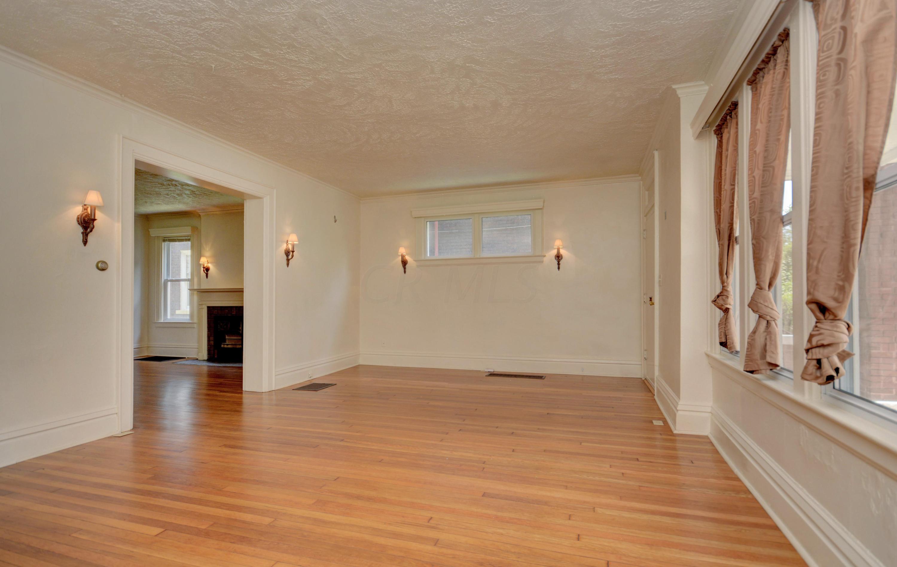 1738 Bryden Road, Unit 40 Columbus, OH 43205 - Photo 4 of 41