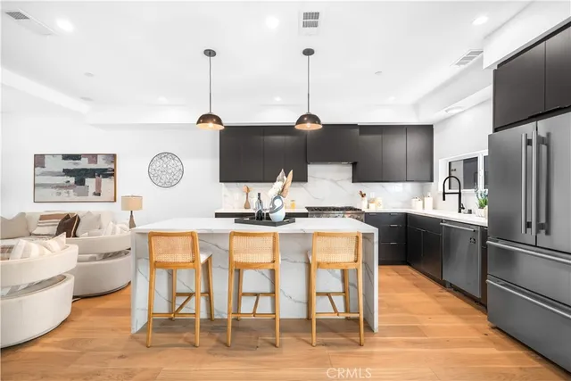 $1,200,000 | 6849 North Figueroa Street, Los Angeles, CA 90042