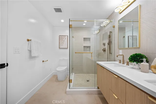 $1,200,000 | 6849 North Figueroa Street, Los Angeles, CA 90042