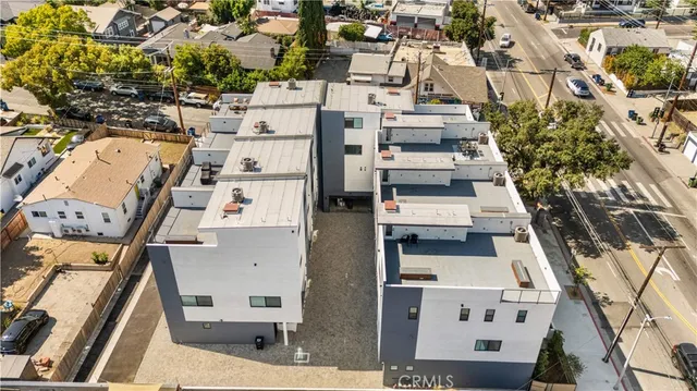 $1,200,000 | 6849 North Figueroa Street, Los Angeles, CA 90042